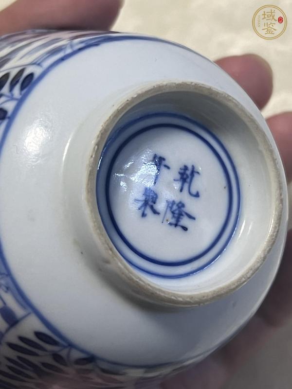 古玩陶瓷晚清青花杯真品鑒賞圖