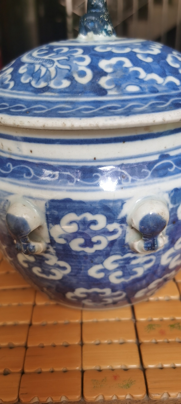 古玩陶瓷清中期龍紋四系粥罐拍賣,當前價格3800元