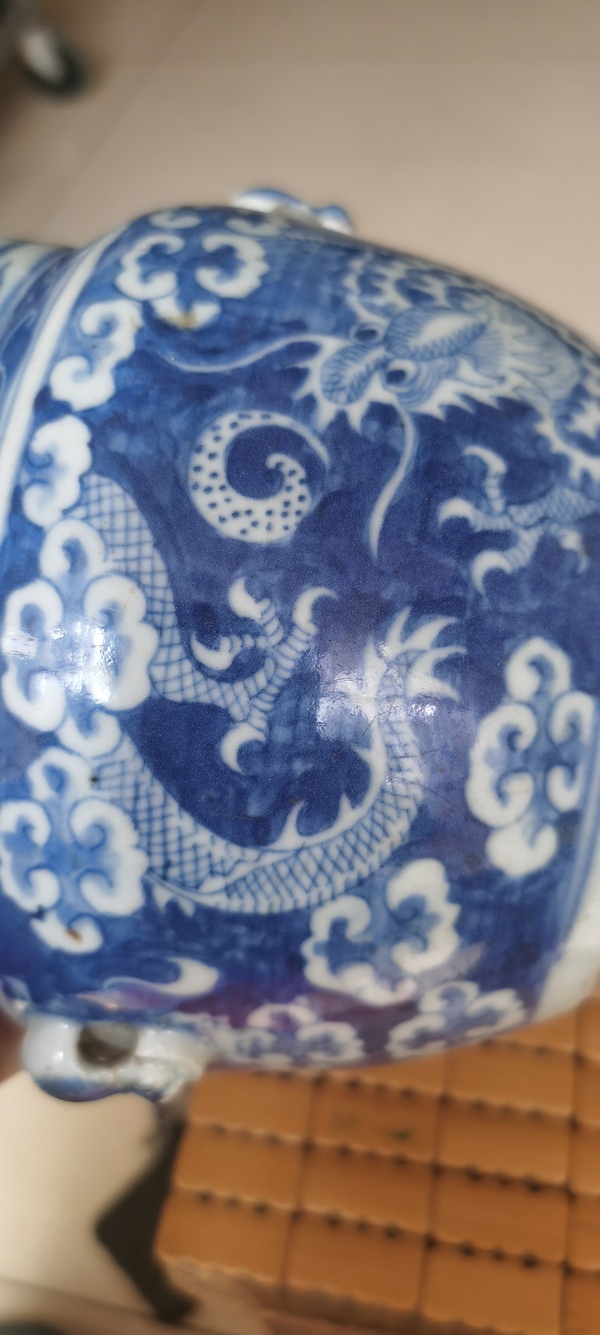 古玩陶瓷清中期龍紋四系粥罐拍賣,當前價格3800元