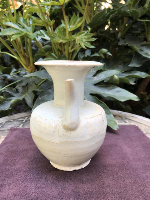 古玩陶瓷青白釉瓜楞執(zhí)壺拍賣,當前價格3500元