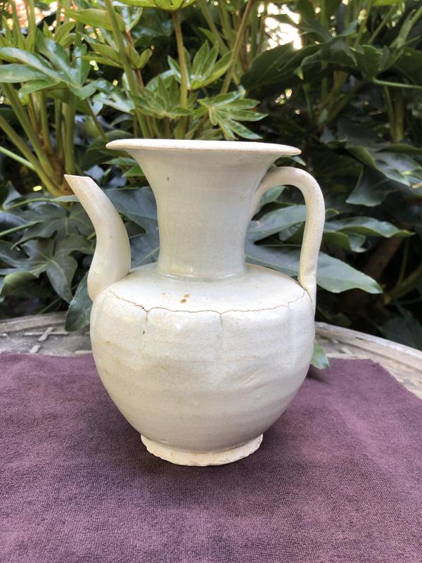 古玩陶瓷青白釉瓜楞執(zhí)壺拍賣,當前價格3500元