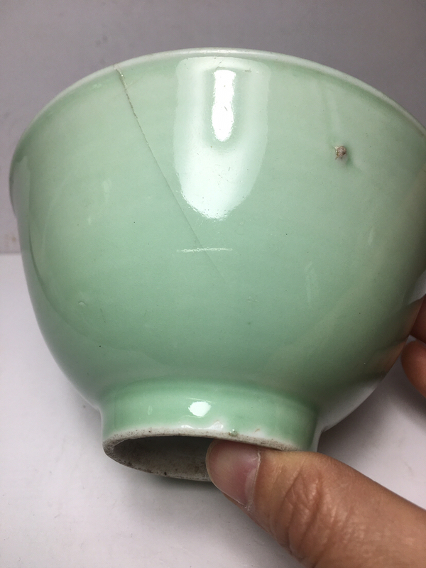 古玩陶瓷冬青釉碗一對拍賣,當前價格0元