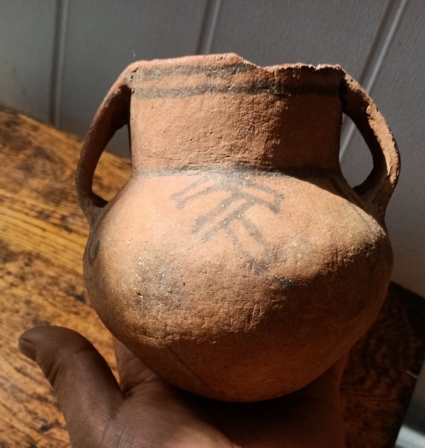 红山文化陶双耳圆底罐，实用器非冥器拍卖，当前价格1800元