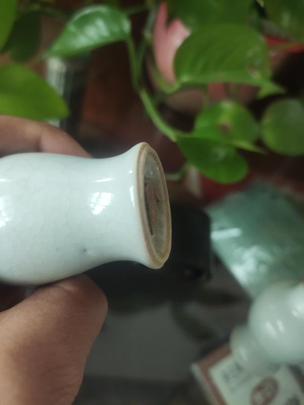 古玩陶瓷清早期甜白釉觀音瓶拍賣(mài),當(dāng)前價(jià)格1999元