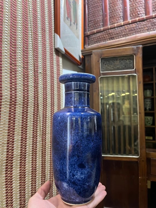 古玩陶瓷撒藍釉棒槌瓶拍賣，當前價格5000元