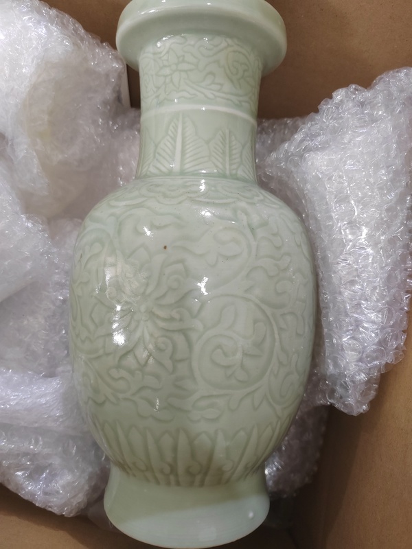 古玩陶瓷青釉瓶拍賣，當(dāng)前價格2800元