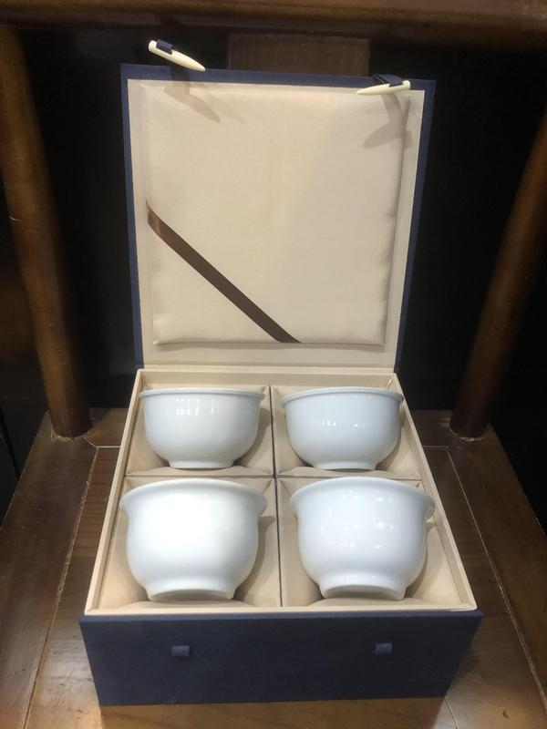 古玩陶瓷創匯?白釉杯拍賣，當前價格499元