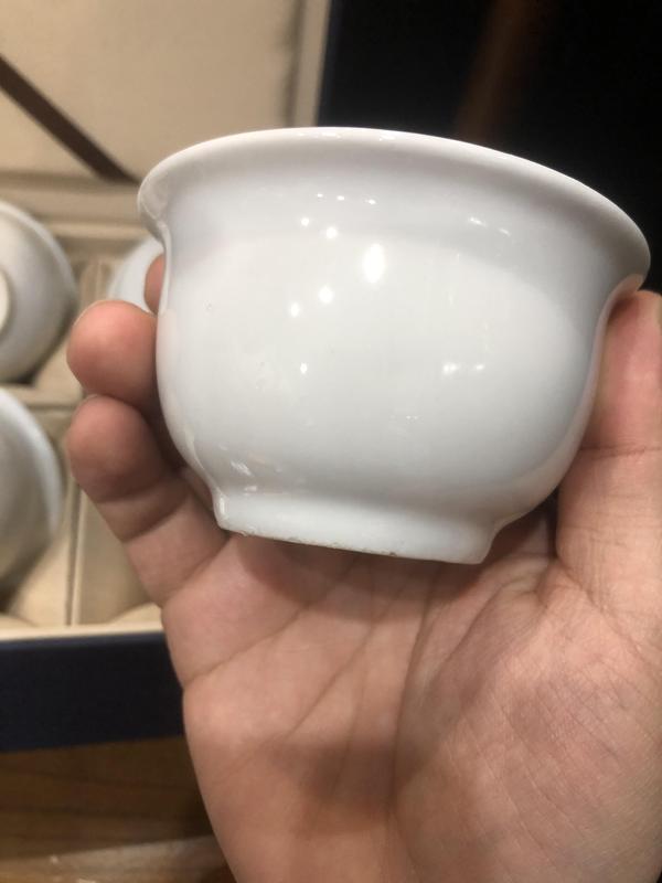 古玩陶瓷創匯?白釉杯拍賣，當前價格499元