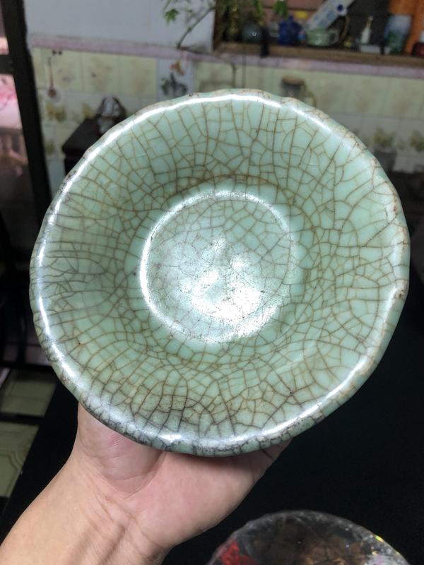 古玩陶瓷優(yōu)品龍泉窯帝皇綠翡翠玉化官釉盤拍賣，當(dāng)前價(jià)格380000元