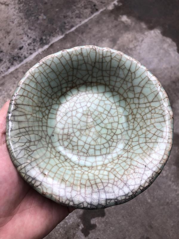 古玩陶瓷優(yōu)品龍泉窯帝皇綠翡翠玉化官釉盤拍賣，當(dāng)前價(jià)格380000元