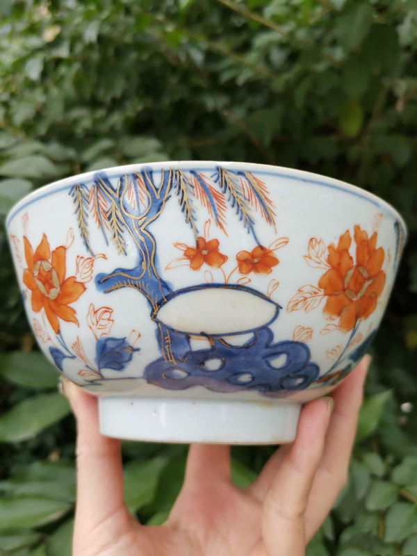 古玩陶瓷【7712】清康熙  青花礬紅描金洞石花卉紋碗拍賣，當(dāng)前價(jià)格2980元