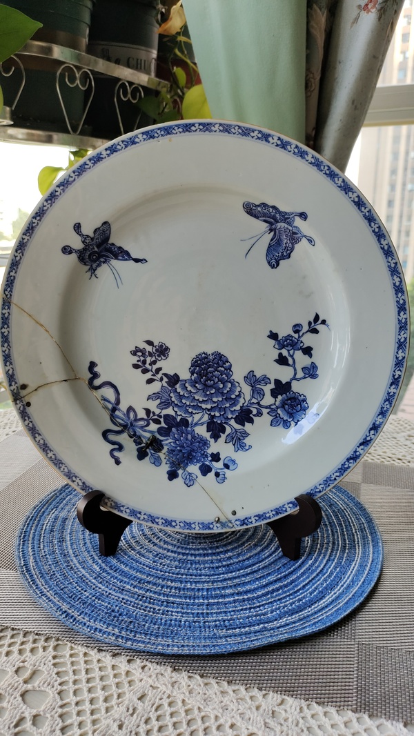古玩陶瓷清雍正青花碟戀花紋大盤拍賣,當前價格1000元