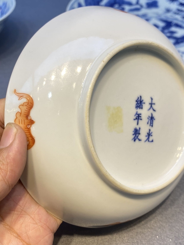 古玩陶瓷粉彩福壽紋盤一對,來源翟建民老師直播間拍賣,當前價格120000元