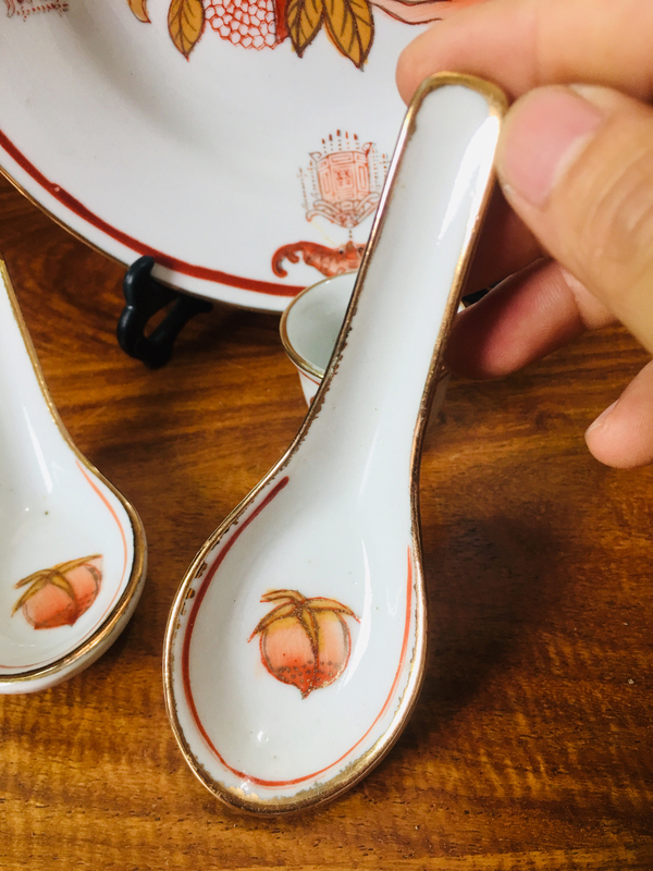 古玩陶瓷礬紅彩描金福壽三多紋勺杯盤拍賣,當前價格688元