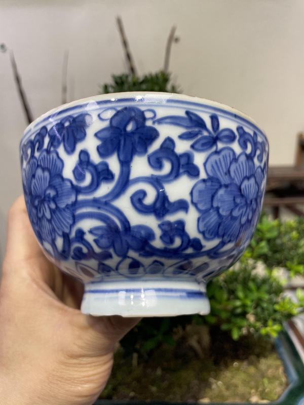 古玩陶瓷康熙頂級纏枝連青花碗拍賣,當前價格3980元