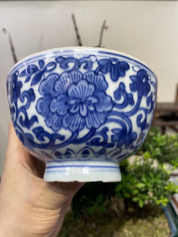 古玩陶瓷康熙頂級纏枝連青花碗拍賣,當前價格3980元
