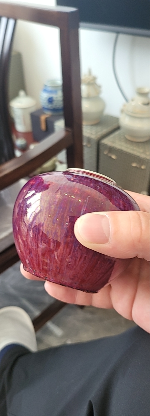 古玩陶瓷清乾隆紅釉窯變釉罐拍賣,當前價格18500元