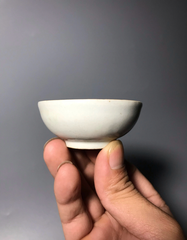 古玩陶瓷青白釉盞拍賣,當(dāng)前價(jià)格388元