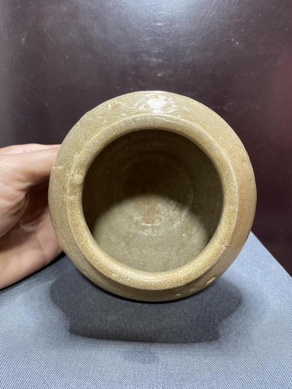古玩陶瓷元,龍泉窯系仰蓮罐拍賣,當前價格1680元