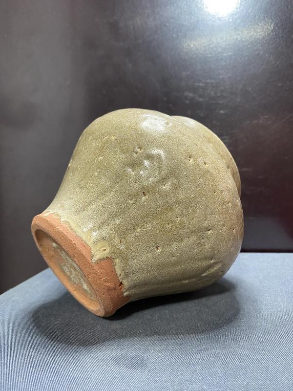 古玩陶瓷元,龍泉窯系仰蓮罐拍賣,當前價格1680元