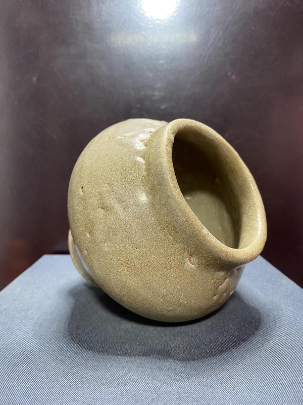 古玩陶瓷元,龍泉窯系仰蓮罐拍賣,當前價格1680元