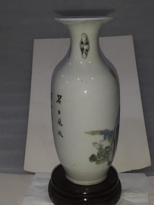 古玩陶瓷粉彩人物故事紋雙耳瓶拍賣,當前價格1580元