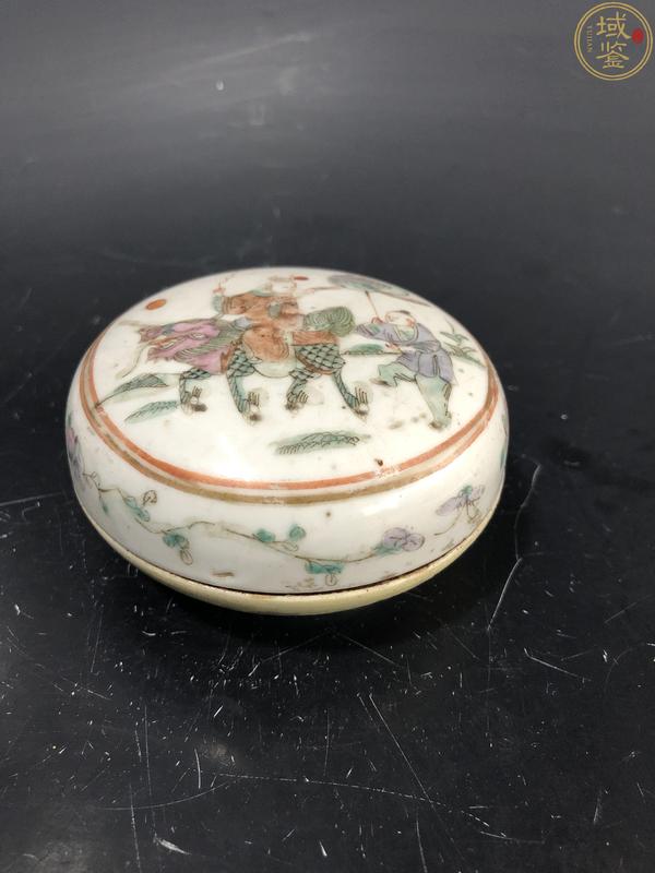 古玩陶瓷清晚期粉彩麒麟送子紋粉盒拍賣,當前價格800元