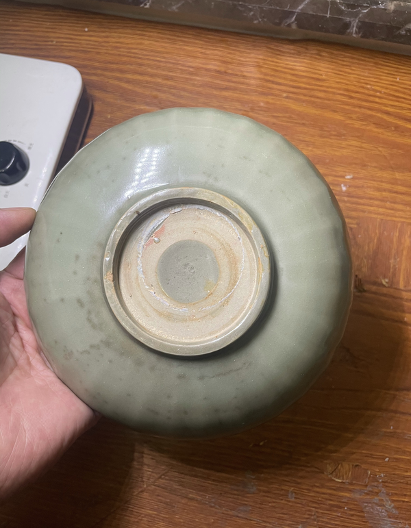 古玩陶瓷【平臺實物保真】精品南宋龍泉青瓷刻仰蓮紋盤拍賣,當前價格12888元