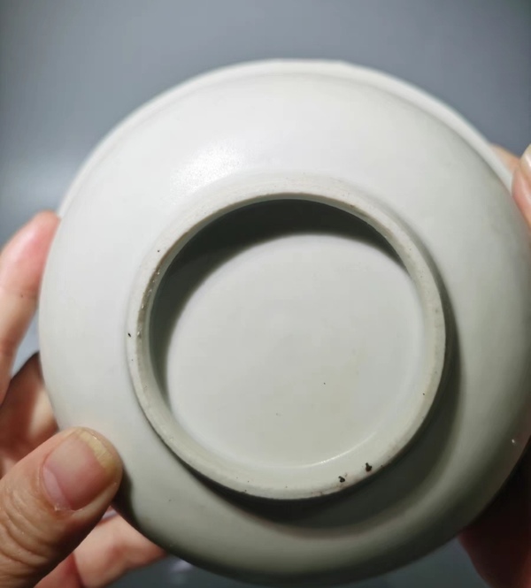 古玩陶瓷明代甜白釉宮碗（永樂官可能很大）拍賣，當前價格80000元