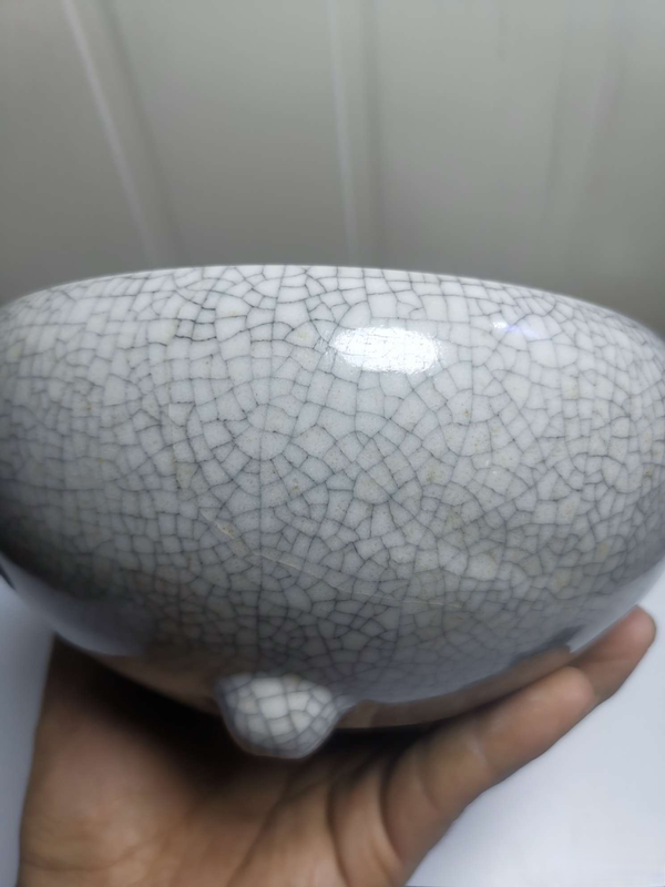 古玩陶瓷哥釉三足香爐拍賣,當前價格6600元