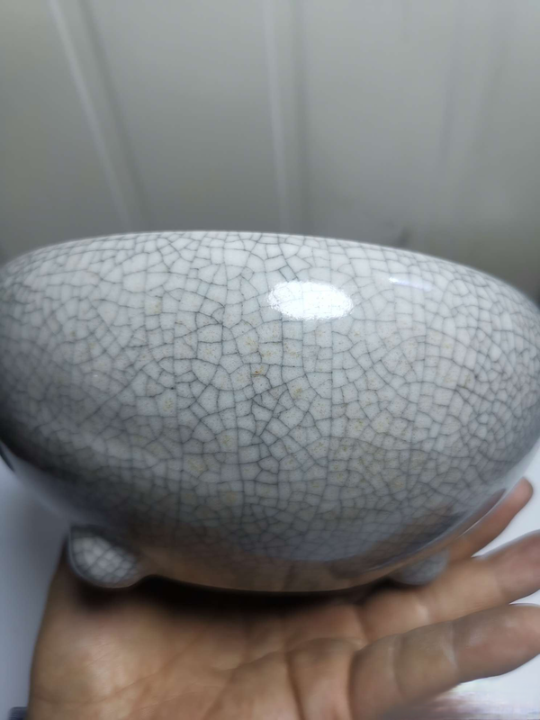 古玩陶瓷哥釉三足香爐拍賣,當前價格6600元