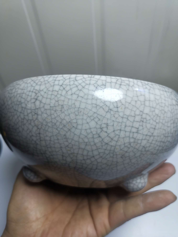 古玩陶瓷哥釉三足香爐拍賣,當前價格6600元