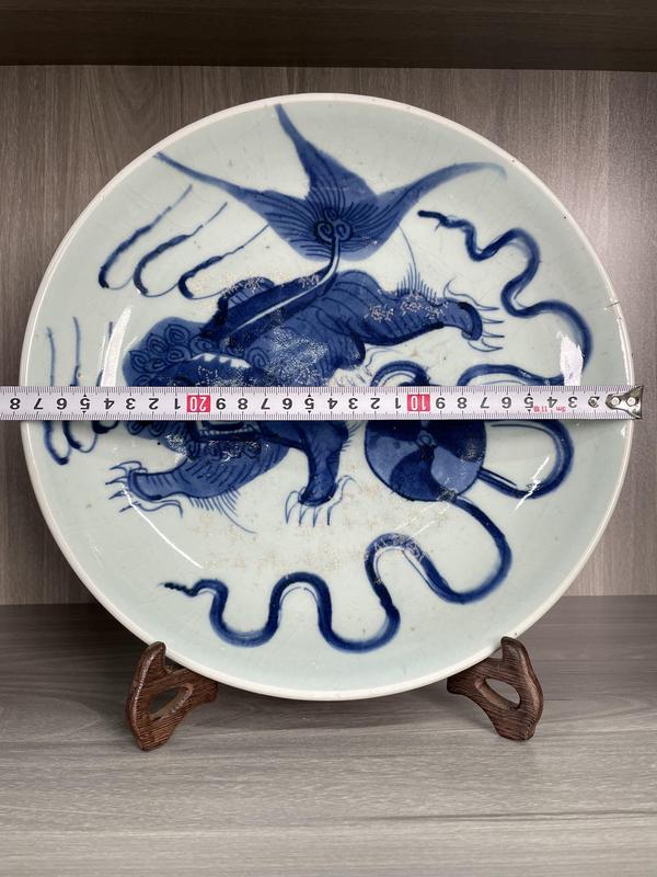 古玩陶瓷清早期 青花獅子滾繡球圖大盤拍賣,當(dāng)前價(jià)格3800元