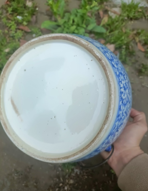 古玩陶瓷清中期青花淡描花卉紋粥罐拍賣，當(dāng)前價格2900元