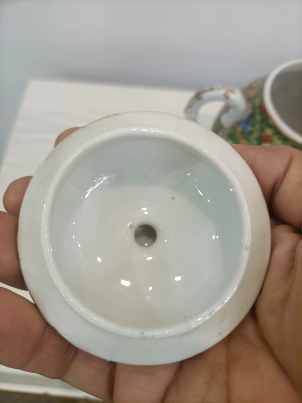 古玩陶瓷廣彩描金人物故事紋雙耳蓋罐拍賣,當(dāng)前價格999元