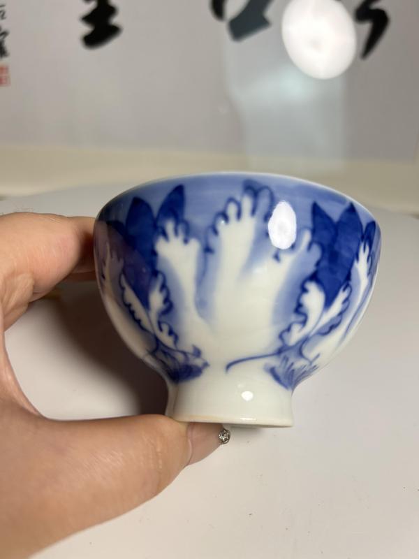 古玩陶瓷民國 精品青花花卉紋壓手杯拍賣,當前價格290元