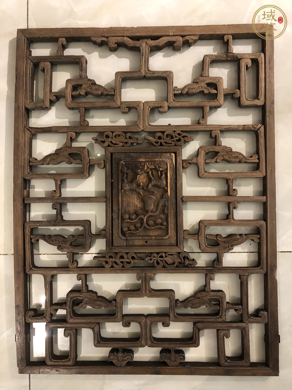 古玩杂项清代木雕花窗真品鉴赏图