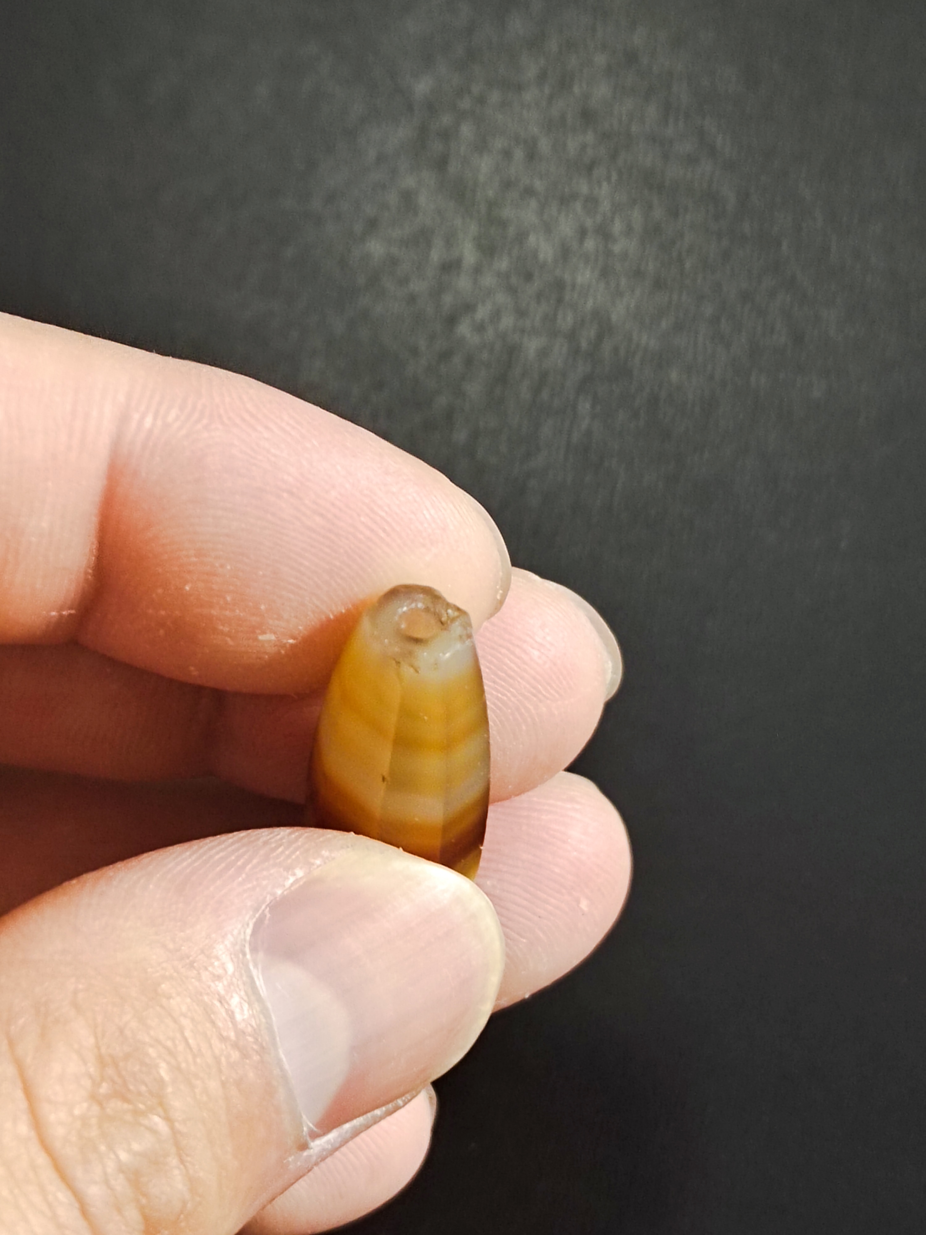 域鉴古玩】【两线玛瑙天珠】清中期缠丝玛瑙棱珠拍卖价格/图片/值 域鉴古玩】【两线玛瑙天珠】清中期缠丝玛瑙棱珠拍卖价格/图片/值