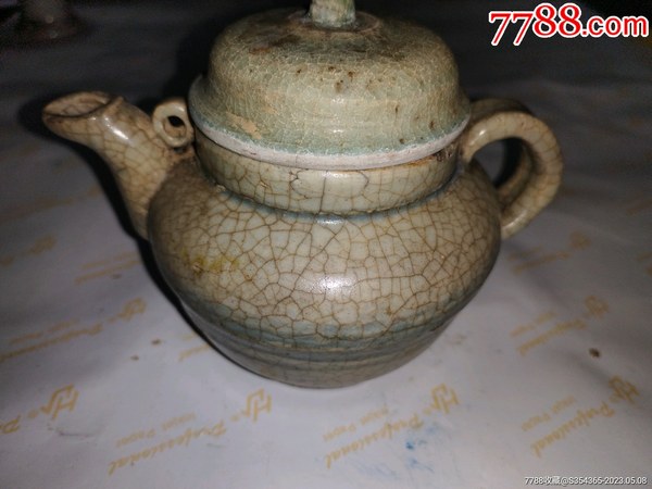 古玩陶瓷哥釉茶壺拍賣，當前價格6500元