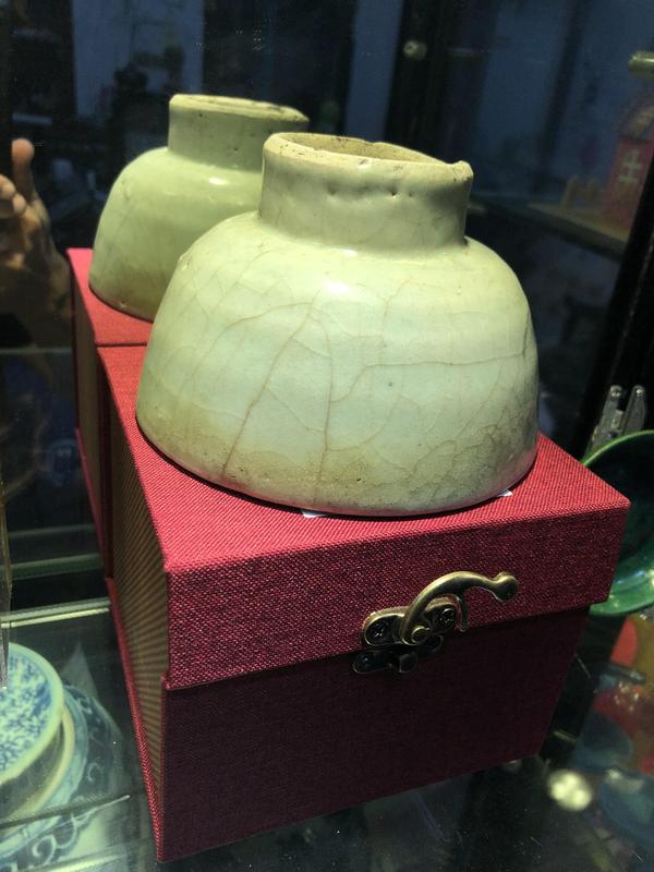 古玩陶瓷南宋龍泉窯帝皇綠翡翠玉化官釉高足碗拍賣,當(dāng)前價格1800元