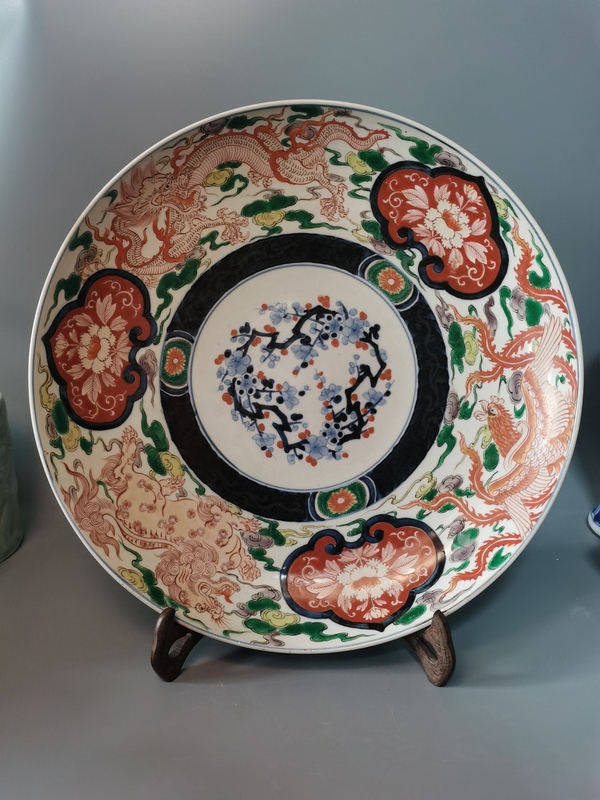古玩陶瓷【精美非凡】清晚期青花五彩龍鳳獅三圣獸盤拍賣,當(dāng)前價(jià)格6600元