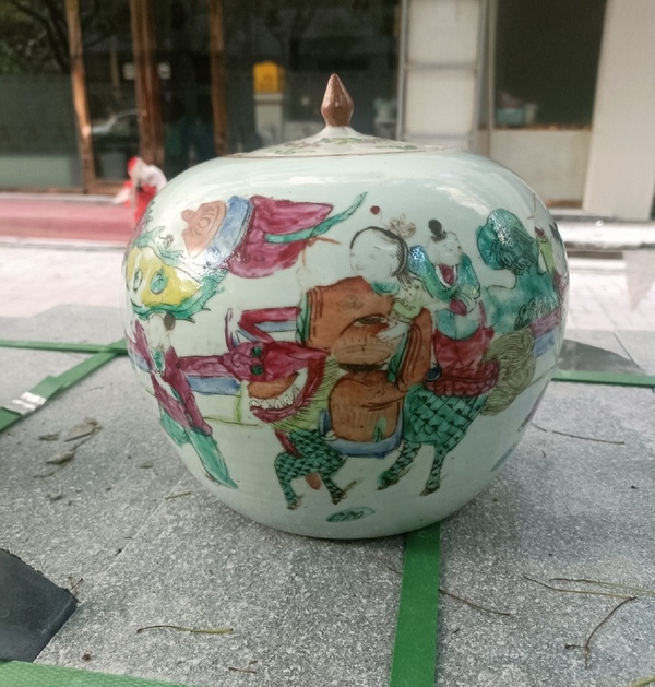 古玩陶瓷晚清時期同治麒麟送子西瓜罐拍賣,當前價格0元