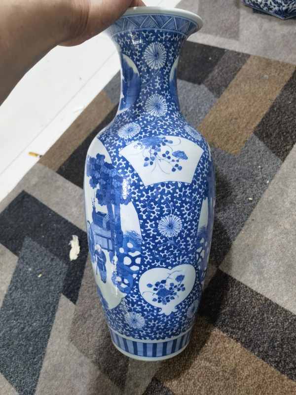 古玩陶瓷人物故事青花瓶拍卖，当前价格26666元