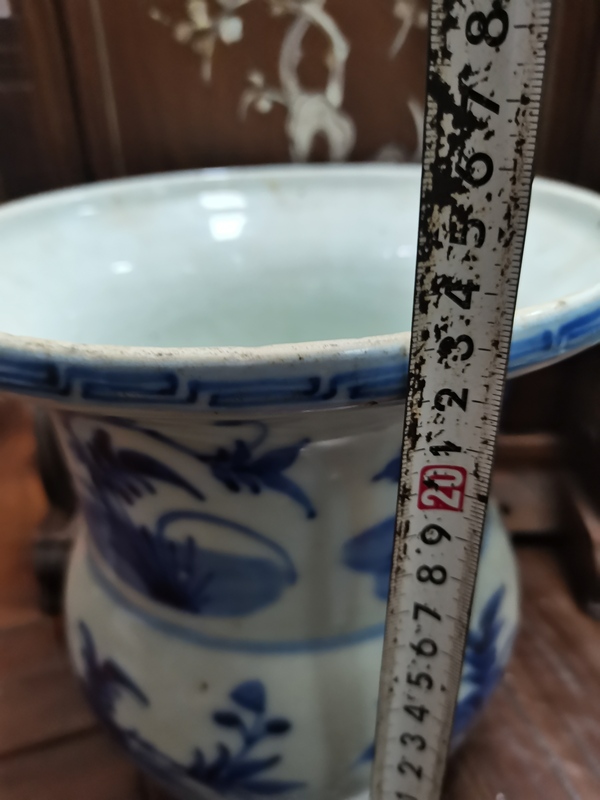 古玩陶瓷清中細路青花花卉紋渣斗拍賣,當前價格4000元