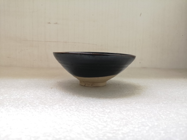 古玩陶瓷元末明初黑釉碗拍賣,當前價格680元
