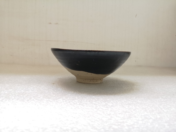 古玩陶瓷元末明初黑釉碗拍賣,當前價格680元