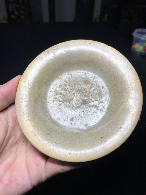 古玩轉(zhuǎn)賣明早期龍泉窯青釉盤/壺承/壺托拍賣，當(dāng)前價(jià)格5680元