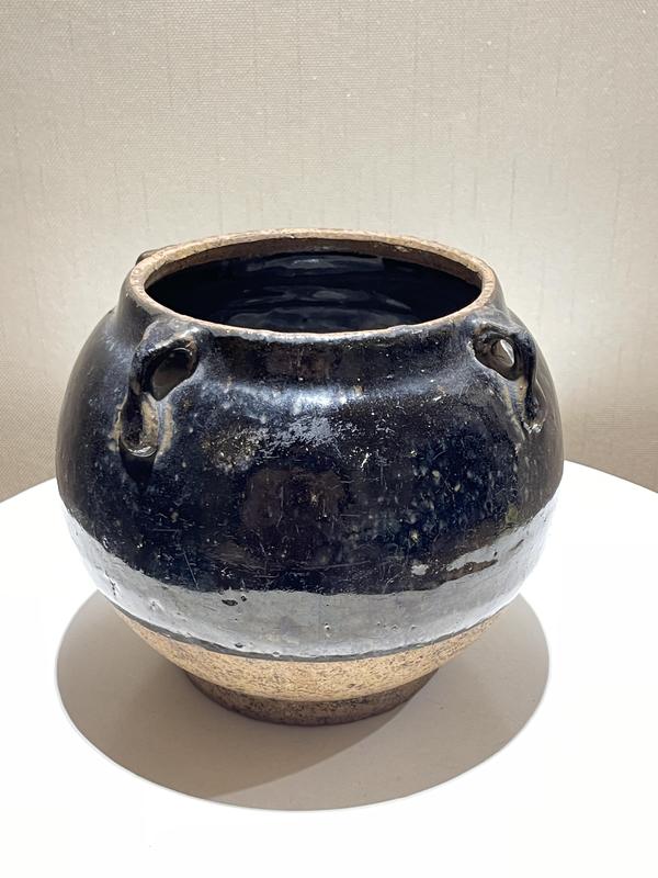 古玩陶瓷磁州窯窯變黑釉四系罐拍賣,當(dāng)前價格688元