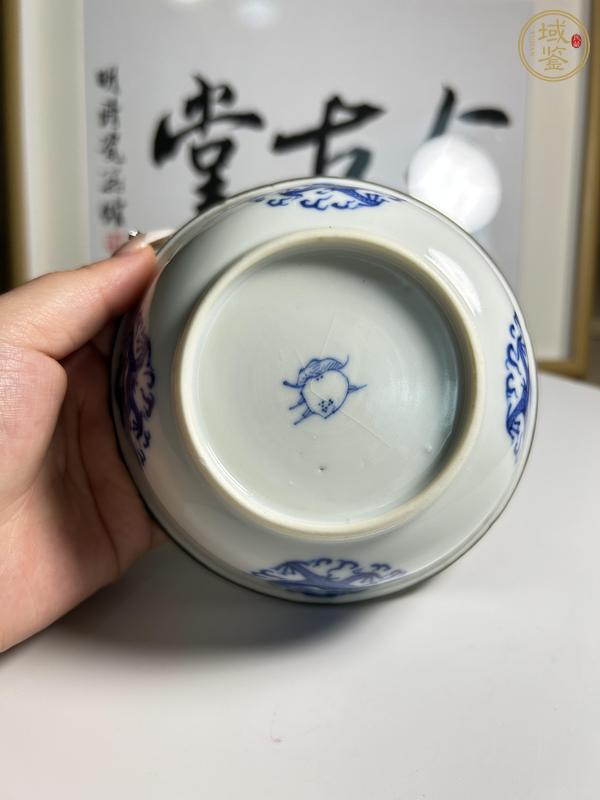 古玩陶瓷青花團龍紋撇口碗真品鑒賞圖