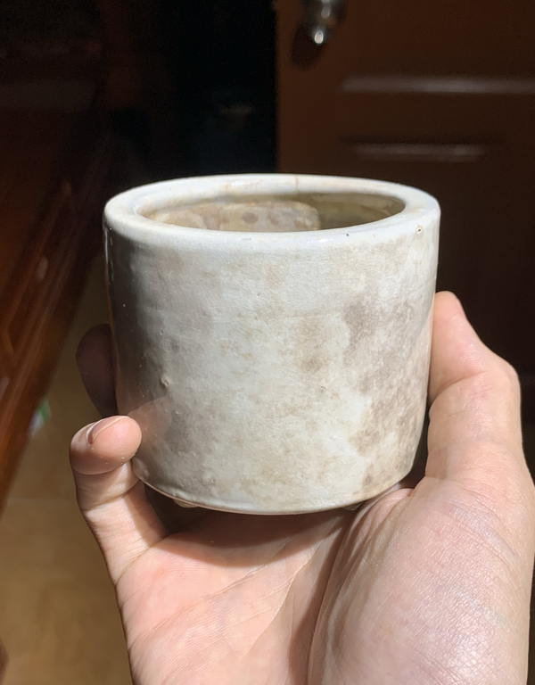 古玩陶瓷清中期漳州窯哥釉三足小琴爐拍賣,當(dāng)前價(jià)格399元